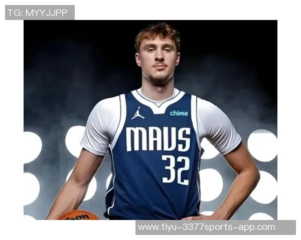 字母哥首投即成经典瞬间暴扣福德与弗拉格震撼全场 字母哥首投即成经典瞬间暴扣福德与弗拉格震撼全场